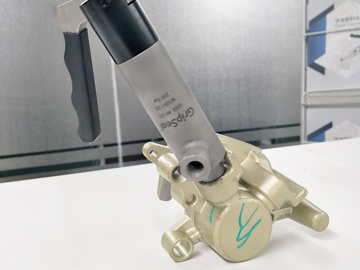 制動(dòng)卡鉗密封測(cè)試